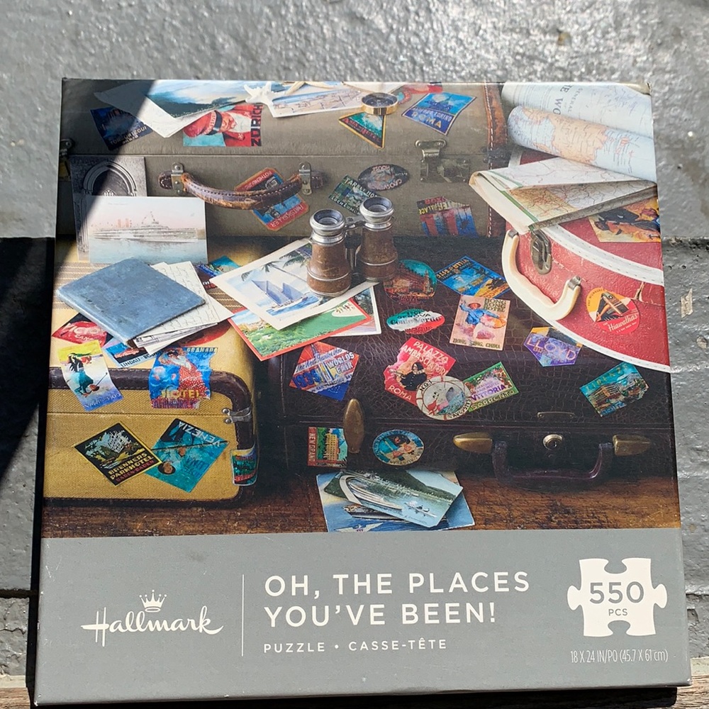 Hallmark 550 piece puzzle